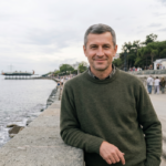 Volunteer Vladimir Fartushnyak from Crimea: One Day in Local Volunteering